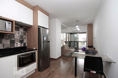 Sala de apartamento para alugar com 1 quarto, 38m² em República, São Paulo