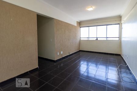 Sala de apartamento para alugar com 2 quartos, 65m² em Taguatinga Sul (taguatinga), Brasília