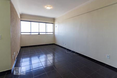 Sala de apartamento para alugar com 2 quartos, 65m² em Taguatinga Sul (taguatinga), Brasília