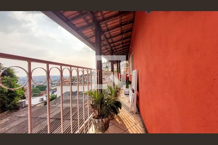 Casa à venda com 3 quartos, 430m² em Salgado Filho, Belo Horizonte