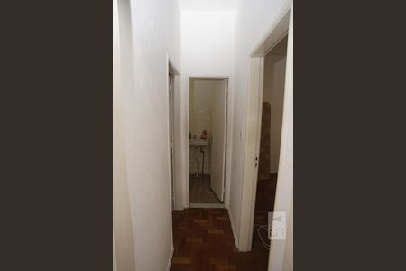 Corredor de apartamento para alugar com 2 quartos, 46m² em Tijuca, Rio de Janeiro