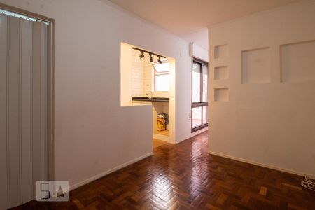 Sala de apartamento à venda com 1 quarto, 27m² em Passo D’areia, Porto Alegre