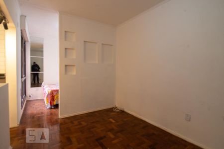 Sala de apartamento à venda com 1 quarto, 27m² em Passo D’areia, Porto Alegre