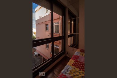 Quarto 1 de apartamento à venda com 1 quarto, 27m² em Passo D’areia, Porto Alegre