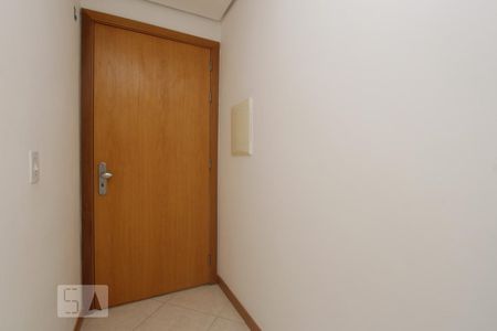 CORREDOR de apartamento para alugar com 2 quartos, 77m² em Jardim Floresta, Porto Alegre