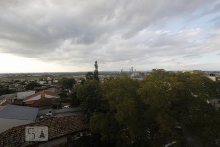 VISTA SALA de apartamento para alugar com 2 quartos, 77m² em Jardim Floresta, Porto Alegre