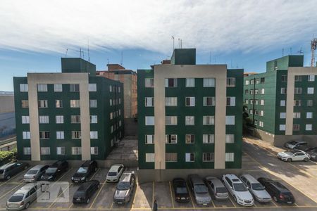 Vista do quarto 1 de apartamento para alugar com 3 quartos, 47m² em Cangaiba, São Paulo