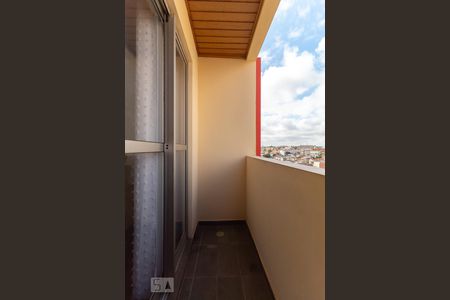 Sacada de apartamento à venda com 2 quartos, 48m² em Vila Marieta, São Paulo