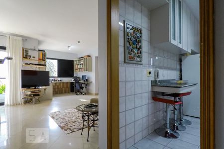 Entrada Cozinha de apartamento à venda com 2 quartos, 79m² em Bosque da Saúde, São Paulo