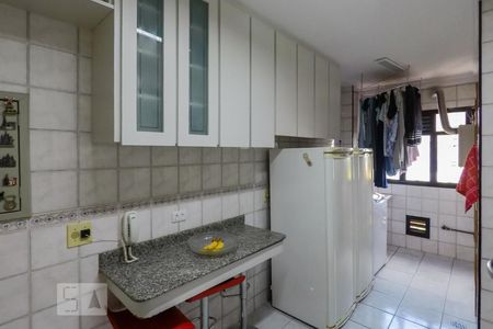 Cozinha de apartamento à venda com 2 quartos, 79m² em Bosque da Saúde, São Paulo