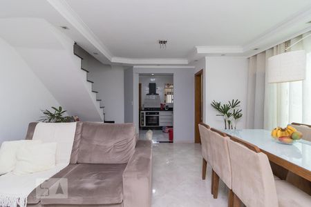 Sala de casa para alugar com 3 quartos, 100m² em Vila California, São Paulo