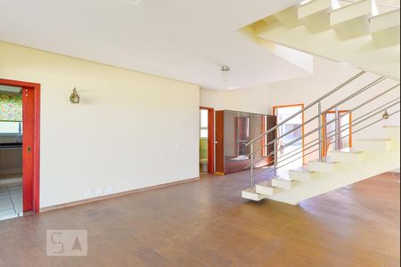 Sala de casa de condomínio à venda com 3 quartos, 283m² em Swiss Park, Campinas