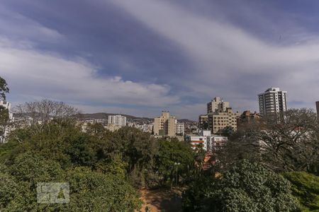 Vista da Sala de apartamento para alugar com 2 quartos, 65m² em Petrópolis, Porto Alegre