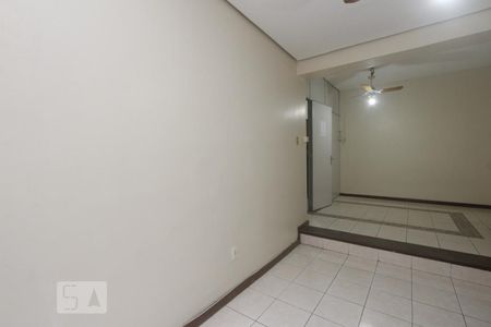 SALA de apartamento para alugar com 2 quartos, 80m² em Navegantes, Porto Alegre