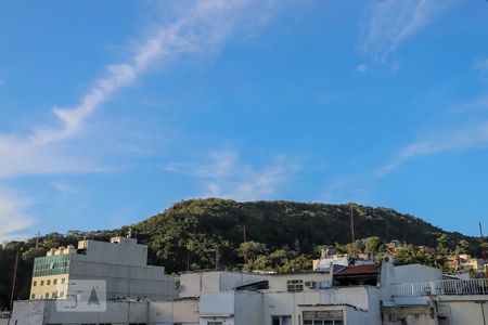 Vista de apartamento para alugar com 2 quartos, 68m² em Copacabana, Rio de Janeiro