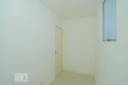 Quarto 1 de apartamento para alugar com 2 quartos, 68m² em Copacabana, Rio de Janeiro