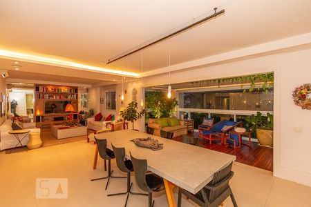 Sala de apartamento à venda com 3 quartos, 206m² em Campo Belo, São Paulo