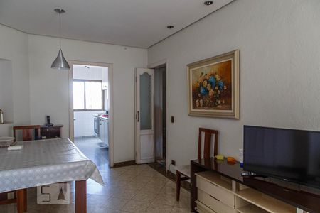 Sala de apartamento para alugar com 3 quartos, 83m² em Vila Regente Feijó, São Paulo