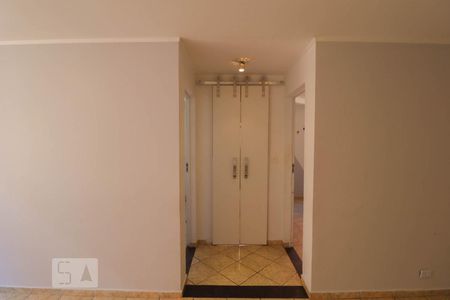 Sala de apartamento para alugar com 2 quartos, 65m² em Jardim da Mamãe, Guarulhos