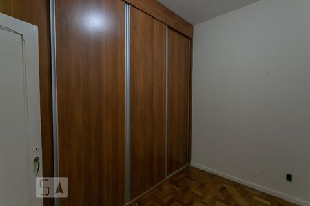 Quarto 1 de apartamento para alugar com 2 quartos, 50m² em Centro, Belo Horizonte