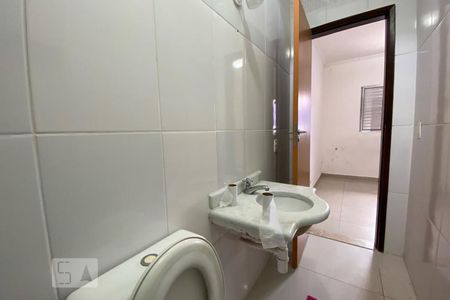 Banheiro da Suíte 1 de casa à venda com 4 quartos, 60m² em Cidade Intercap, Taboão da Serra