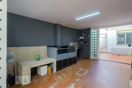 Casa à venda com 7 quartos, 367m² em Vila Deodoro, São Paulo