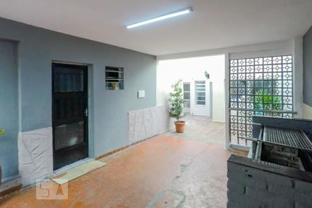 Casa à venda com 7 quartos, 367m² em Vila Deodoro, São Paulo