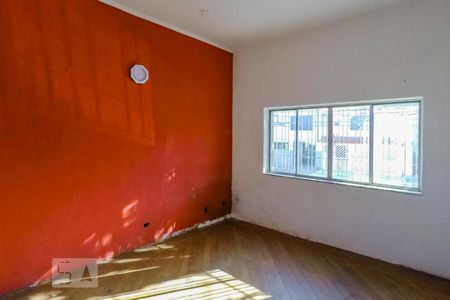Casa à venda com 7 quartos, 367m² em Vila Deodoro, São Paulo