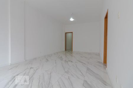 Sala de apartamento para alugar com 3 quartos, 116m² em Copacabana, Rio de Janeiro