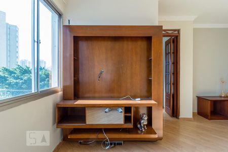 Sala de apartamento para alugar com 2 quartos, 70m² em Jardim Brasil (zona Sul), São Paulo