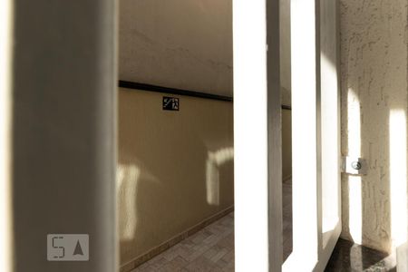 Vista da sala  de casa de condomínio para alugar com 2 quartos, 68m² em Vila Ré, São Paulo