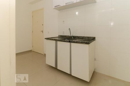 Cozinha de apartamento à venda com 1 quarto, 35m² em Bela Vista, São Paulo