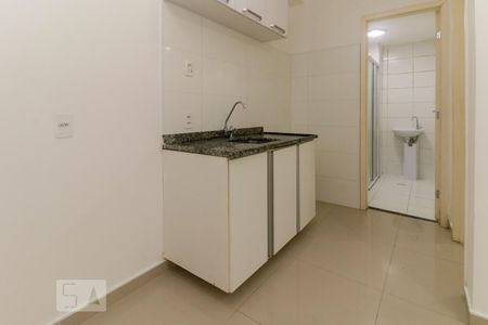 Cozinha de apartamento à venda com 1 quarto, 35m² em Bela Vista, São Paulo