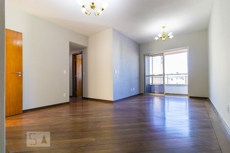 Sala de apartamento para alugar com 3 quartos, 116m² em Bosque, Campinas