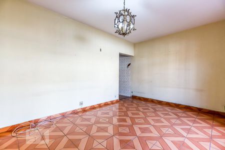 Sala de casa para alugar com 3 quartos, 200m² em Parada Inglesa, São Paulo