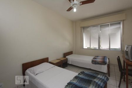 QUARTO 2 de apartamento para alugar com 2 quartos, 70m² em Navegantes, Porto Alegre