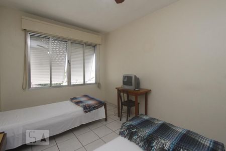 QUARTO 2 de apartamento para alugar com 2 quartos, 70m² em Navegantes, Porto Alegre