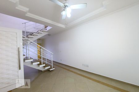 Sala de casa para alugar com 3 quartos, 125m² em Jardim Bom Clima, Guarulhos