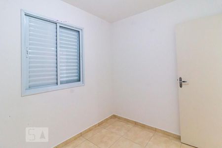 Quarto 1 de apartamento para alugar com 2 quartos, 43m² em Vila Nhocuné, São Paulo