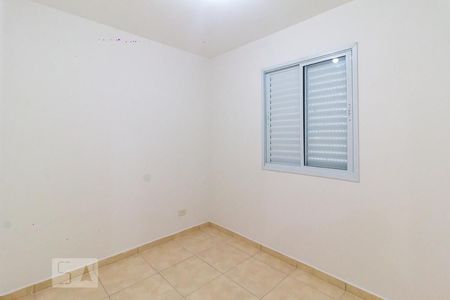 Quarto 1 de apartamento para alugar com 2 quartos, 43m² em Vila Nhocuné, São Paulo
