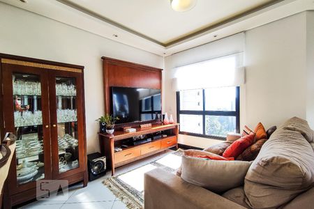 Sala de apartamento para alugar com 3 quartos, 141m² em Vila Suzana, São Paulo