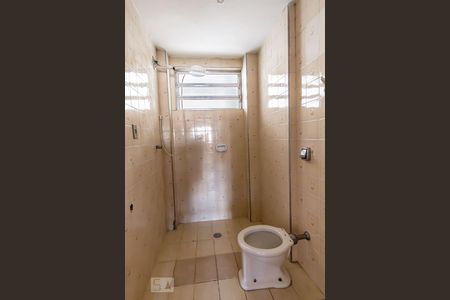 Banheiro de apartamento para alugar com 1 quarto, 45m² em Vila Buarque, São Paulo