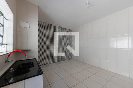 Sala/Cozinha de casa para alugar com 1 quarto, 30m² em Vila Primavera, São Paulo