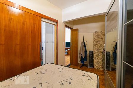 Quarto de apartamento à venda com 1 quarto, 58m² em República, São Paulo