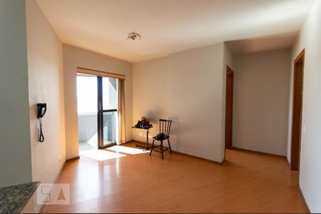 Sala de apartamento para alugar com 1 quarto, 44m² em Centro, Curitiba