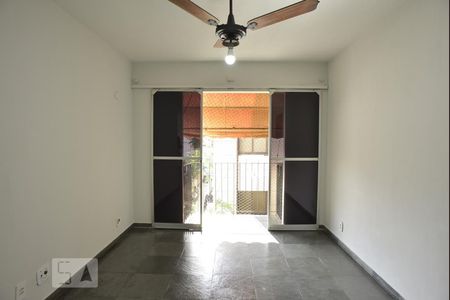 Sala de apartamento à venda com 2 quartos, 49m² em Freguesia (jacarepaguá), Rio de Janeiro