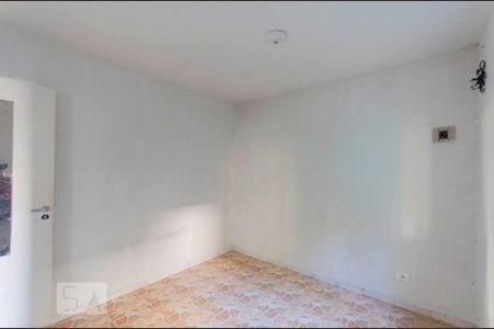 Quarto 1 de casa para alugar com 1 quarto, 50m² em Vila Santista, São Paulo