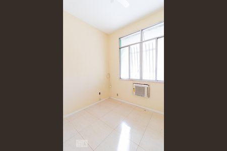 Quarto 1 de apartamento para alugar com 2 quartos, 78m² em Méier, Rio de Janeiro