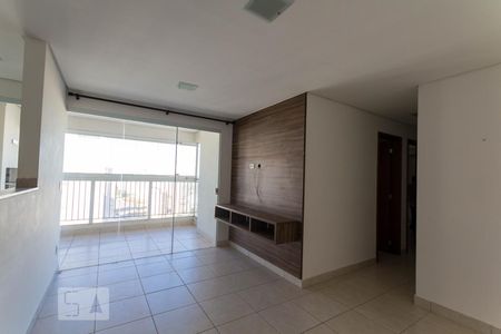 Sala de apartamento para alugar com 3 quartos, 75m² em Jardim Goiás, Goiânia