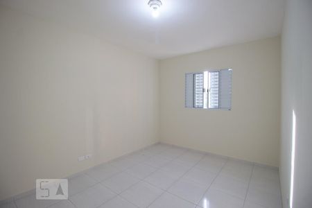 Quarto  de casa para alugar com 1 quarto, 40m² em Jaguaré, São Paulo